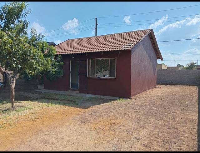 2 BEDROOM PROPERTY TO RENT IN DRIEZIEK EXT 2